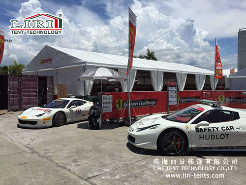 Tenda para eventos do Circuito Internacional