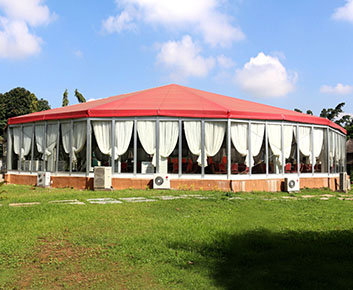 Tenda poligonal para festas à venda