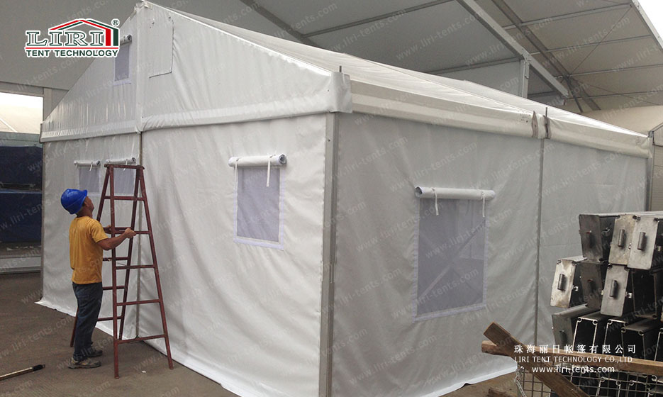Tenda de emergência para assistência em caso de catástrofes ao ar livre