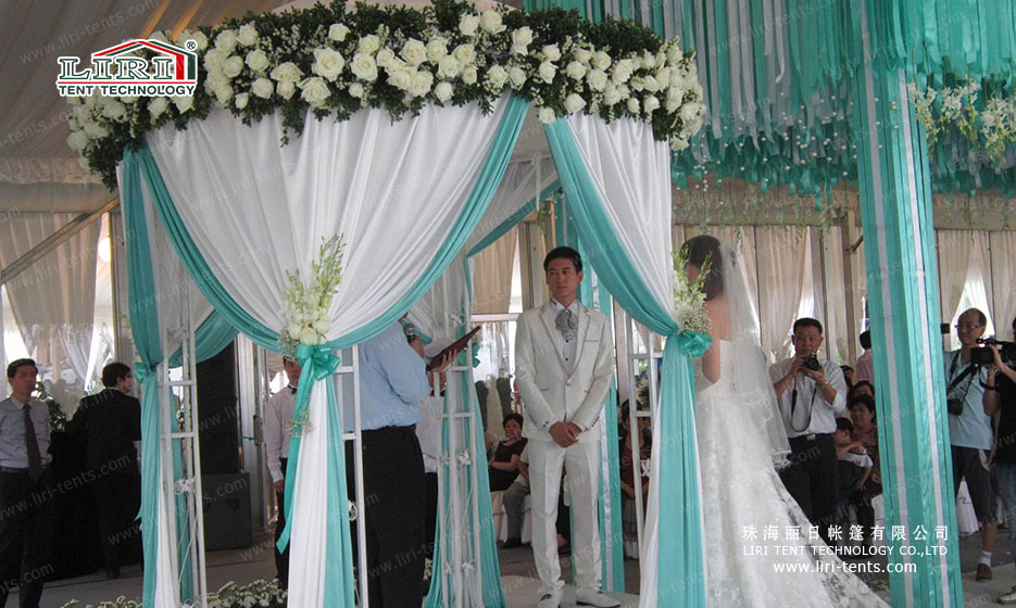 wedding tent with lining and curtain
