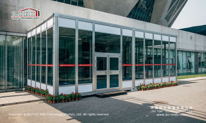 Tenda modular em forma de cubo