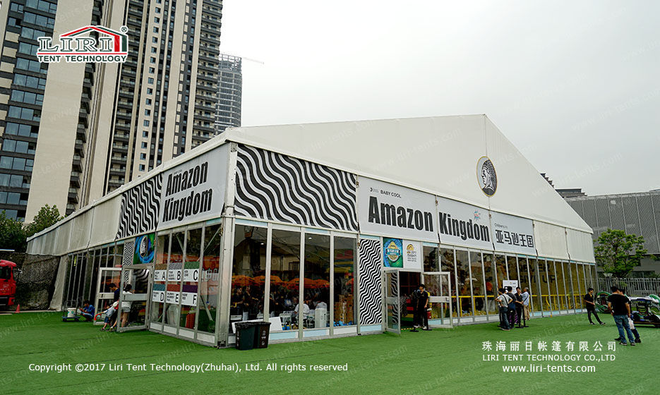 Tenda para eventos em festivais ao ar livre