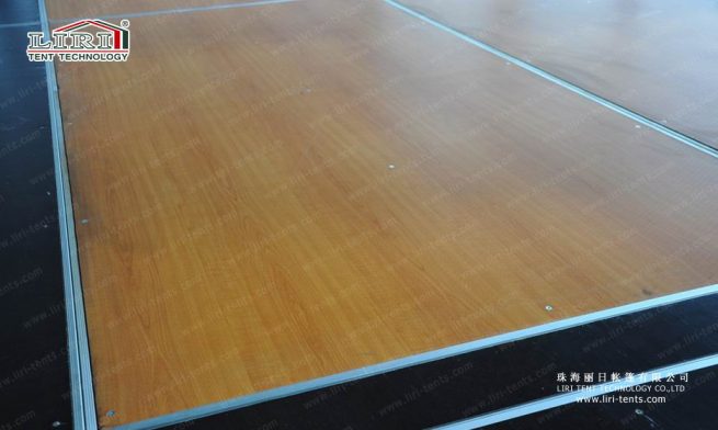 sistema de piso para tendas