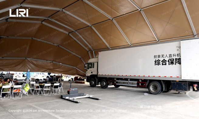 Tenda militar tipo hangar com cobertura dobrável (4)