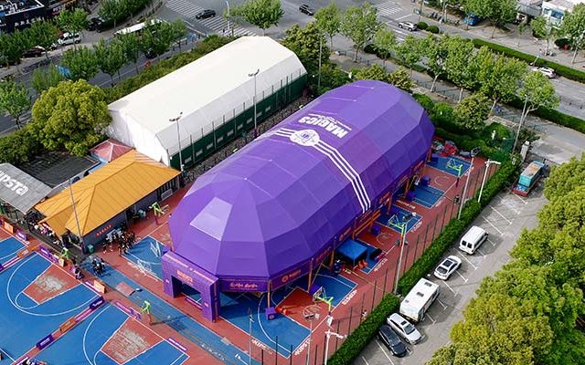 Tenda para eventos com 20 x 50, para campo de basquetebol coberto