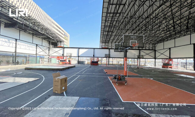 Projeto de um campo de basquetebol coberto