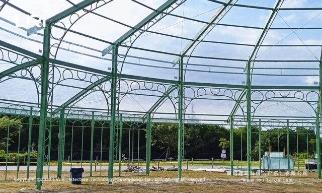 Estrutura para eventos na Orangerie